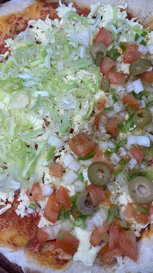 Pizza alho poró vegana grande 35cm
