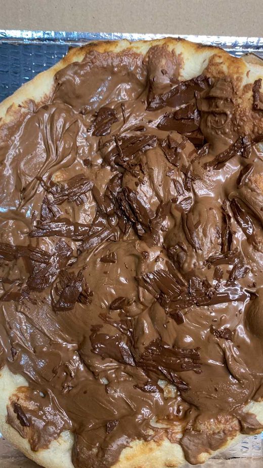 Pizza de Chocolate ao leite 35cm.