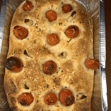 Carregar imagem no visualizador da galeria, focaccia tomate e alhos assados
