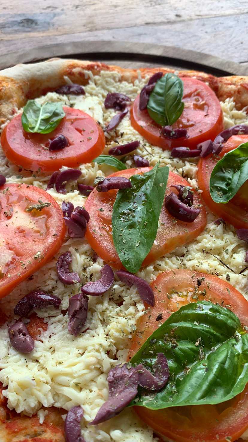 Pizza caprese